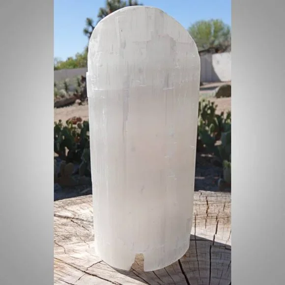 SELENITE slanted lamp Crown CHAKRA : Purification 01 - Picture 7 of 13